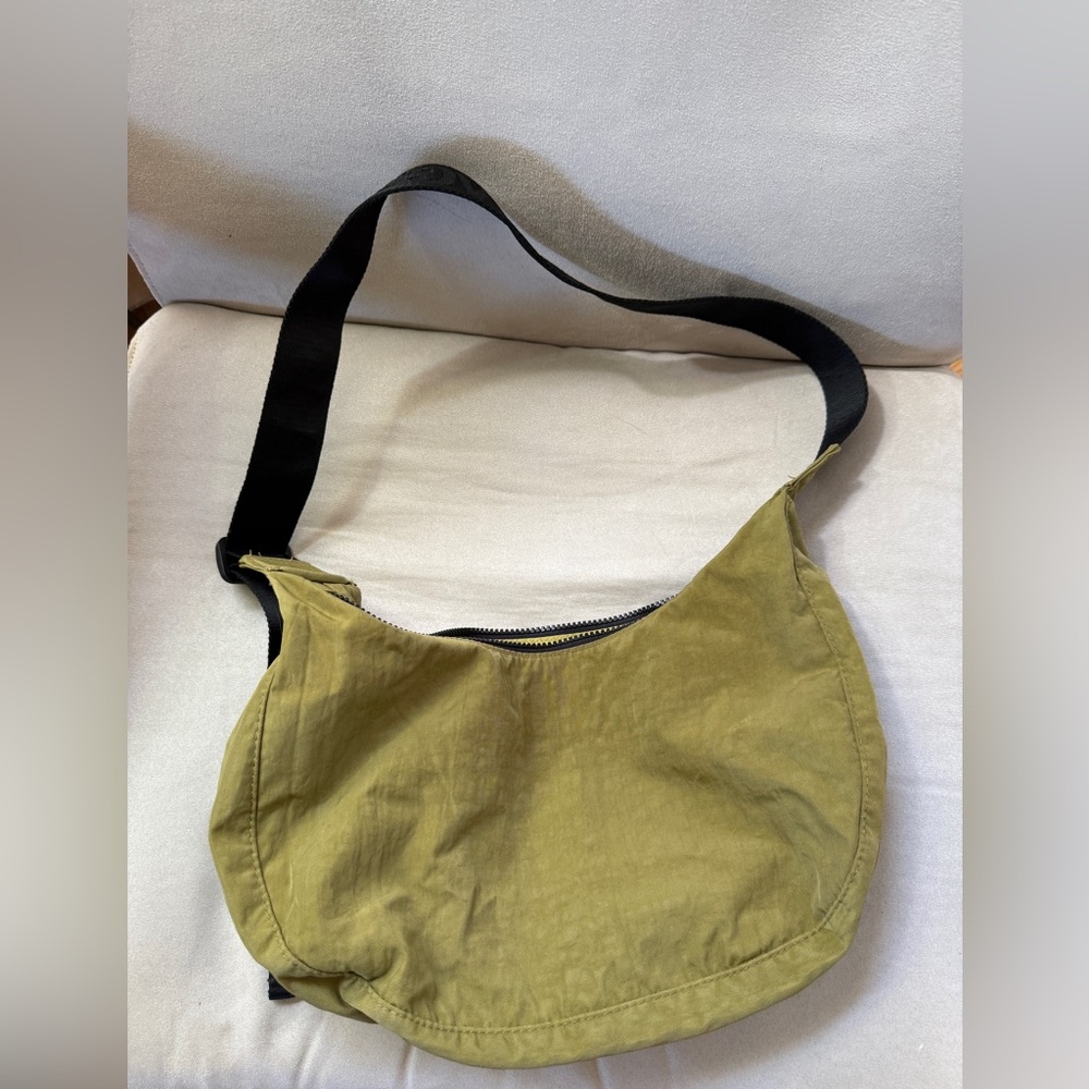 Baggu medium crescent